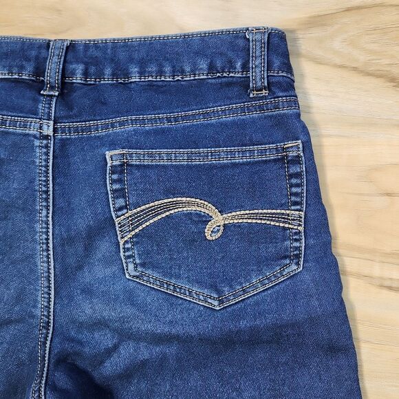 🧚♂️Justice Blue Denim Cuffed Bermuda Jean Shorts 14 Plus - Picture 5 of 8